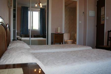 Hotel Aiglon ม็องตง ห้อง รูปภาพ